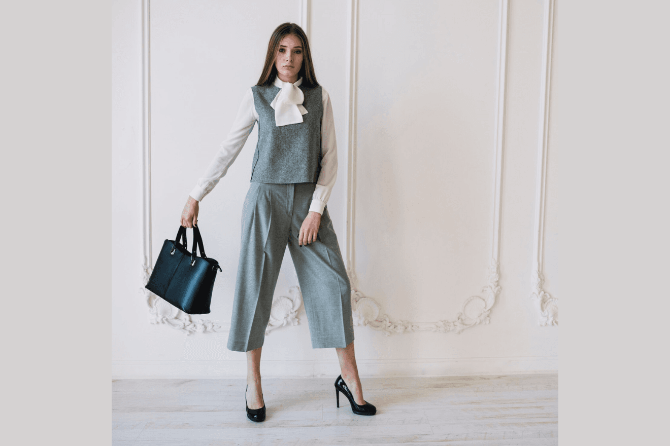 The Art of Accessorizing and Fashion for Office Wear